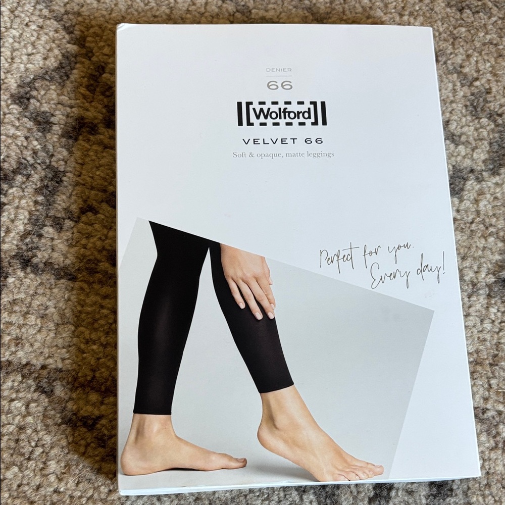 Wolford Velvet 66 Blue Denim color Leggings small